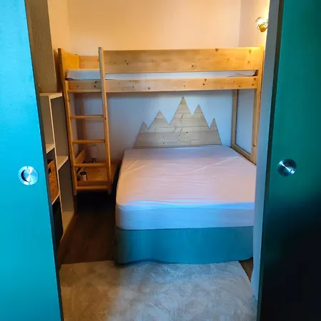 5 P Belle Plagne Skis Aux Pieds Apartment